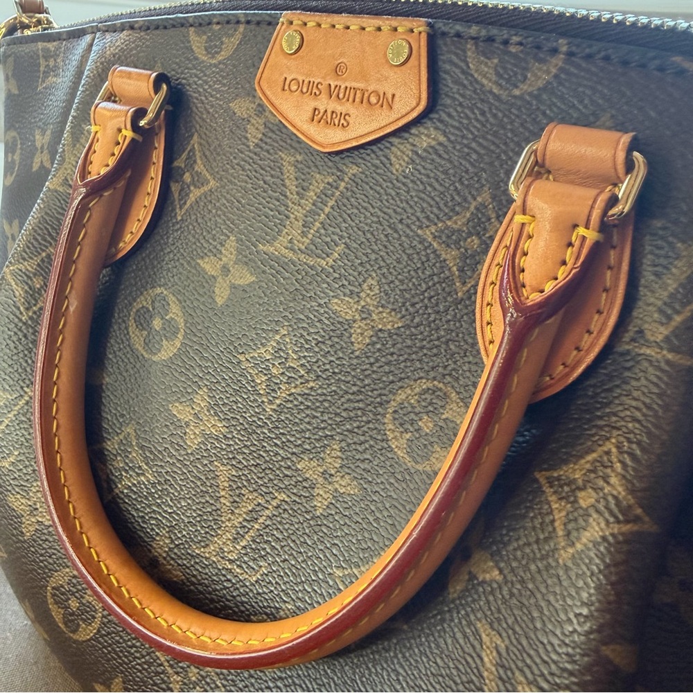 Louis Vuitton Turenne PM Monogram Canvas Hand and Shoulder Bag
